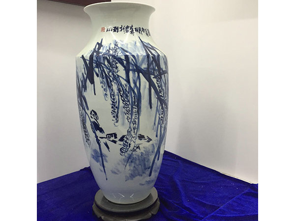 顾林森作品展示